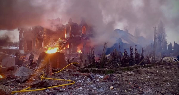 Во время атаки РФ получил повреждения дом нардепа Разумкова