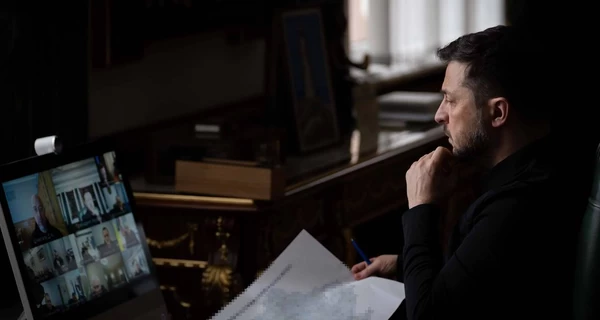 РФ вночі била по критичним об'єктам, логістиці та залізниці, - Зеленський