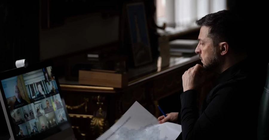 РФ ночью била по критическим объектам, логистике и железной дороге, - Зеленский