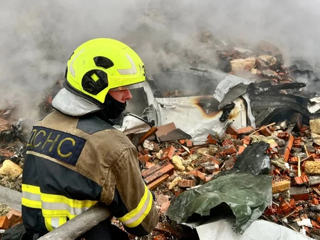 Росіяни вдарили по Запоріжжю, є загиблий, пошкоджено об’єкт інфраструктури