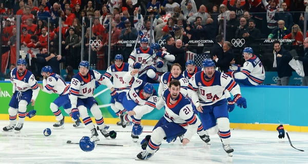 Белый дом высмеял Трюдо после того, как США выиграли золото Олимпиады по хоккею