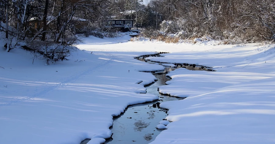 Спасатели предупредили о возможном наводнении в четырех областях