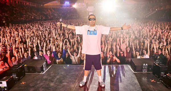 Зеленский наградил группу Курган & Agregat и актера Александра Рудинского