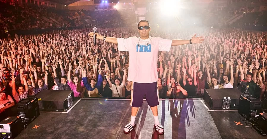 Зеленський нагородив гурт «Курган & Agregat» та актора Олександра Рудинського