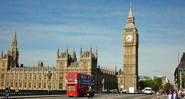 Украинцам, выехавшим в Великобританию из-за войны, предоставят больше времени для продления виз