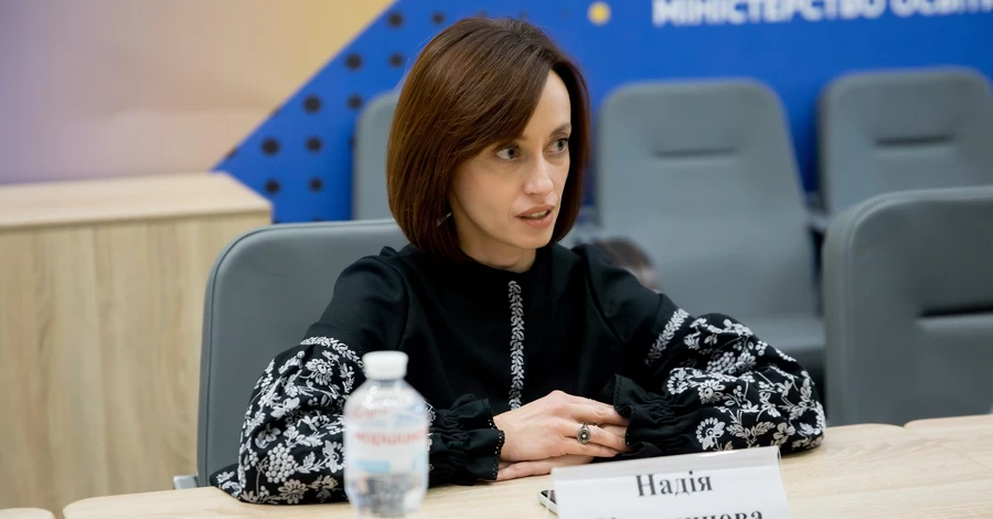 У МОН розповіли, чи вплинуть блекаути на навчальний рік та НМТ