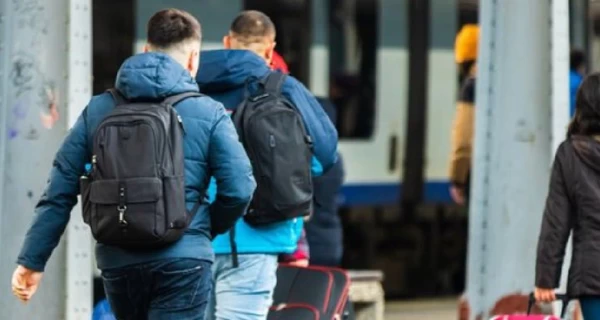 ЕС не будет возвращать украинских мужчин призывного возраста, - Еврокомиссия