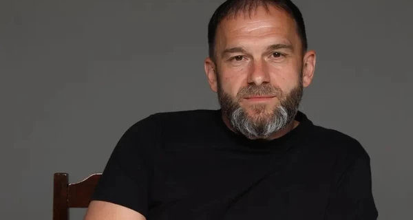 У центрі Дніпра озброєні люди напали на нардепа Каптєлова