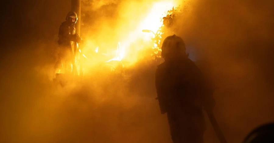 Росіяни атакували Харків, один з дронів влучив у гуртожиток