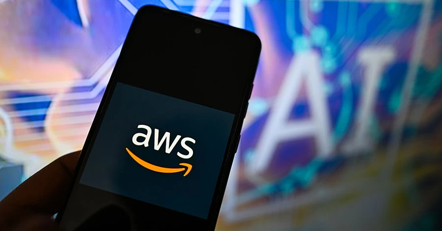 Іранські дрони пошкодили дата-центри Amazon на Близькому Сході