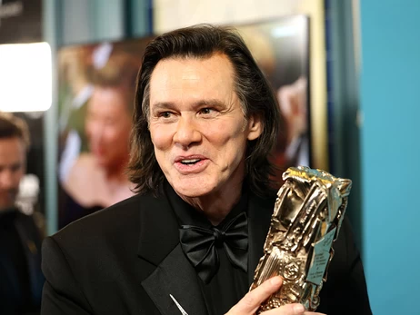 Представитель изменившегося Джима Керри опроверг, что на премии «Сезар» появился клон актера