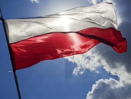 Зміни статусу українців після 5 березня – роз'яснення посольства у Польщі  