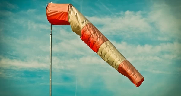 Погода в Україні 5 березня - синоптик попереджає про шквальний вітер