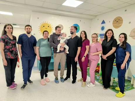 У Львові врятували 8-місячне немовля з рідкісною вадою серця - 12 годин у операційній