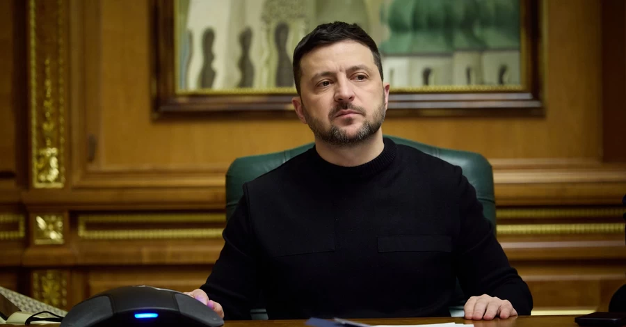 Зеленский подписал закон о ежедневной общенациональной минуте молчания 