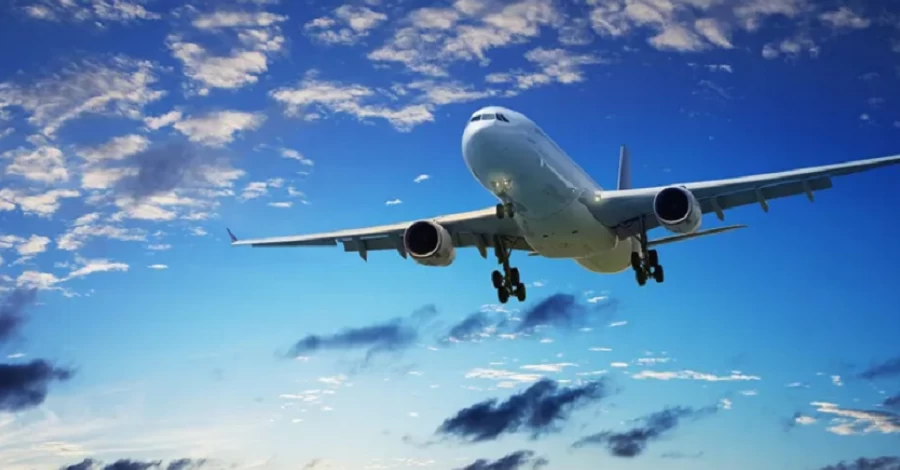 Польща обмежить повітряний рух на кордоні з Білоруссю та Росією до 6 червня