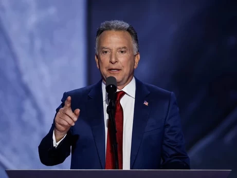 Спецпосланник Трампа заявил, что мирные переговоры продолжаются и анонсировал существенный прогресс 