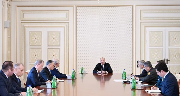 Пезешкиан заявил Алиеву, что Иран «не имеет отношения» к ударам дронов по Азербайджану