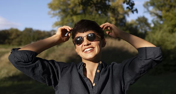 Чому болять очі від весняного сонця і як підготувати зір до літа – поради офтальмолога