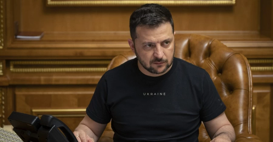 Зеленский подписал закон о годе отсрочки для тех, кто заключил «Контракт 18-24»