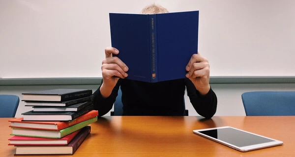 Вступительные экзамены в магистратуру и аспирантуру в 2026 году: даты основной и дополнительной сессий