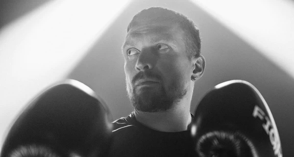 Усик заявив, що проведе три бої до завершення кар'єри та назвав суперників