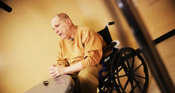 Харви Вайнштейн впервые дал интервью из тюрьмы: Это ад