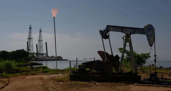 32 страны МЭА высвободят крупнейшие в истории нефтяные резервы из-за война на Ближнем востоке 