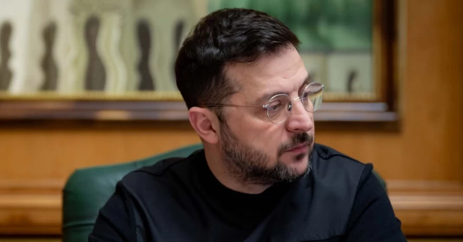 Зеленський закликав Трампа тиснути на Путіна, а не на нього – інакше війну не закінчити 