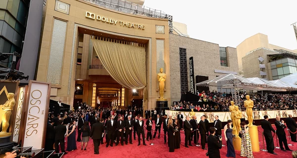 Готовимся к «Оскару»: где и когда смотреть и у кого больше шансов на победу