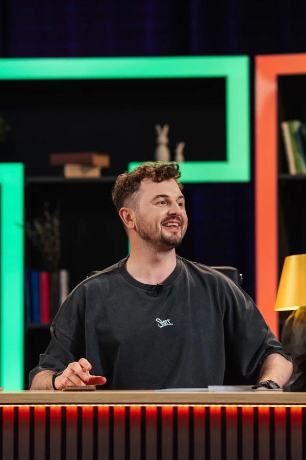 Женя Янович запустил новое YouTube-шоу и 