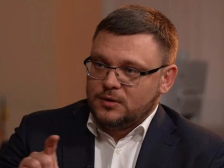 Директор НАБУ фиктивно усыновил мальчика и избежал тюрьмы за подкуп избирателей, - экс-нардеп