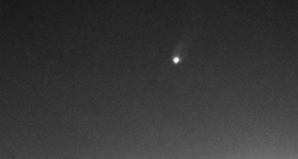 В Днепре городские камеры зафиксировали падение редкого метеора