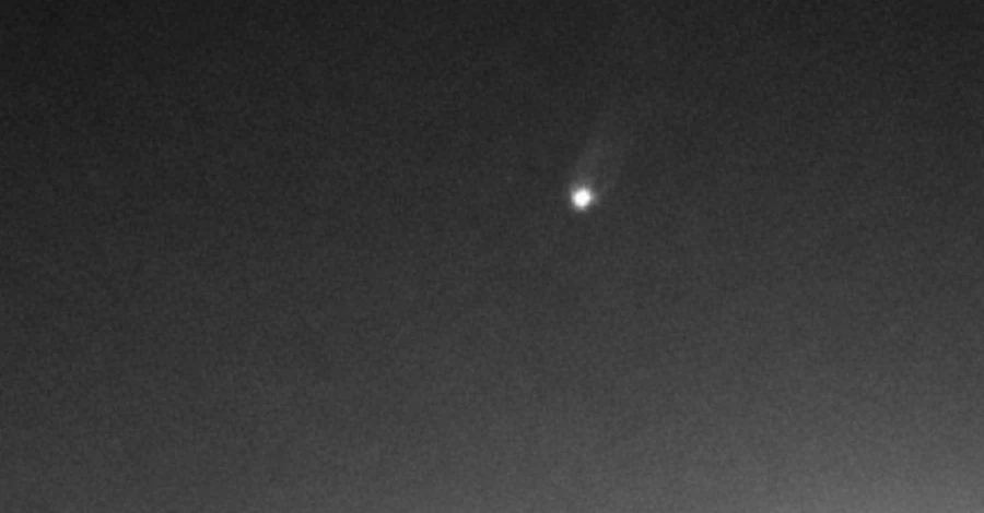 В Днепре городские камеры зафиксировали падение редкого метеора