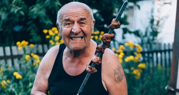 Умер самый известный дедушка Украины, TikTok-звезда дед Толя