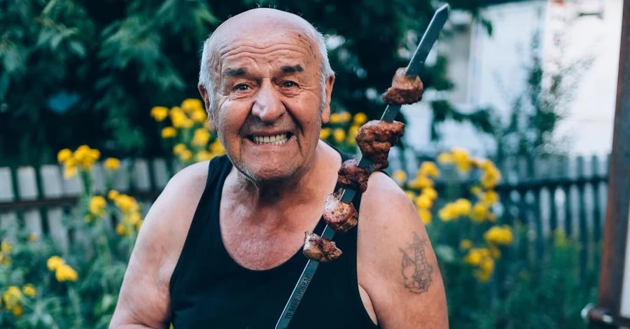 Умер самый известный дедушка Украины, TikTok-звезда дед Толя