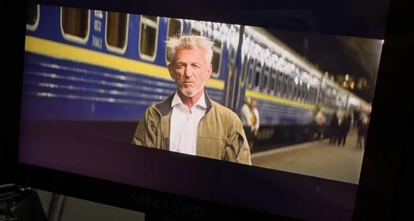 Шону Пенну в Украине подарили 