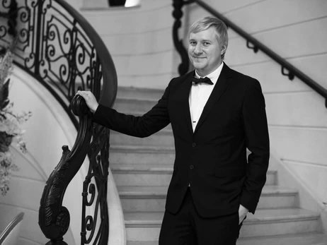 В Каменском внезапно умер Александр Замша - известный шоумен и КВНщик