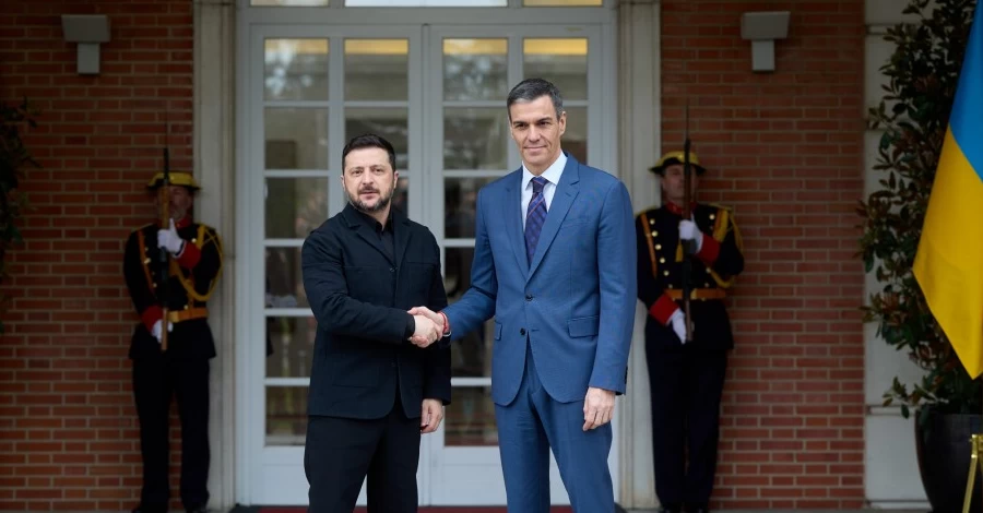 Зеленский заверил, что Украина вовремя получает помощь от ЕС, несмотря на войну на Ближнем Востоке