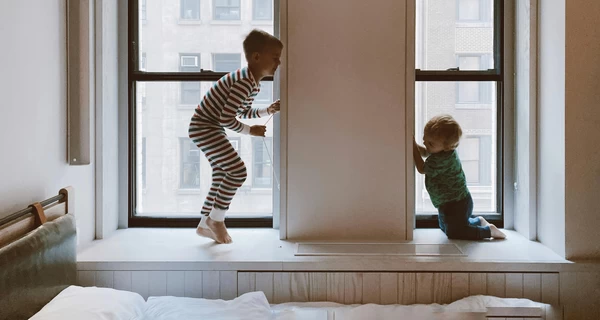 Коли мити вікна перед Великоднем і навіщо це робити: корисні поради