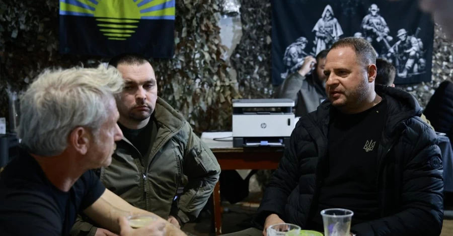 Нардепка пояснила, що робив Єрмак із Шоном Пенном на фронті