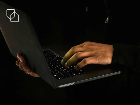 Російські хакери зламують iPhone українців - новий вірус викрадає дані за хвилини