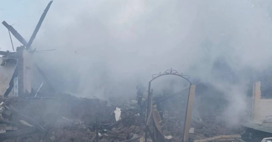 Росіяни завдали ударів по Запоріжжю - загинули двоє людей, поранено двох підлітків