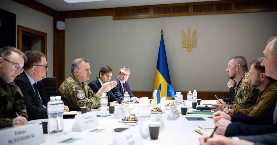 Вперше під час війни Україну відвідало військове командування НАТО високого рівня