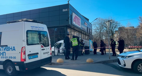 Вибух у АТБ у Чернігові стався під час відбиття атаки, - поліція