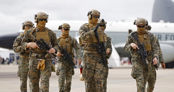 Трамп відправив на Близький Схід тисячі морпіхів, невдоволення серед військових все більш зростає, - HuffPost