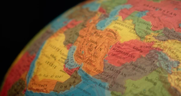 Иран угрожает заминировать Персидский залив в ответ на атаки США или их союзников