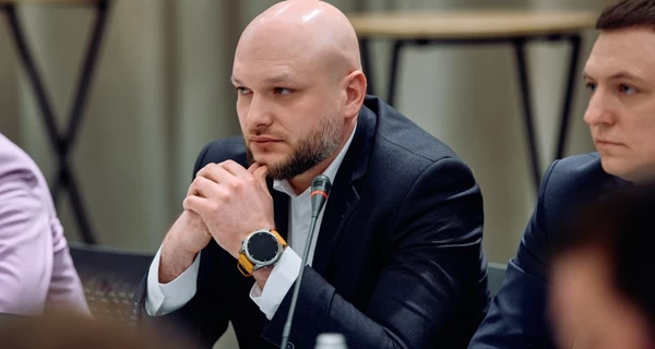 Директор БЕБ пояснив, як вийшов на пенсію у 44 роки та відразу отримав 300 тисяч