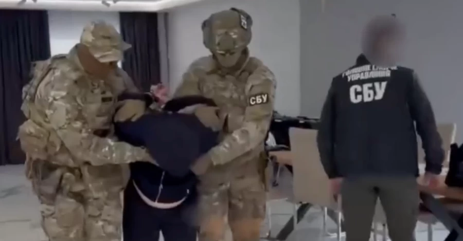 СБУ викрила розвідника Угорщини, який очолював агентурну мережу на Закарпатті у 2025 році