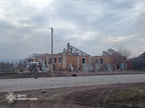 Россияне ударили по селу в Донецкой области - есть погибший и раненые, масштабные разрушения